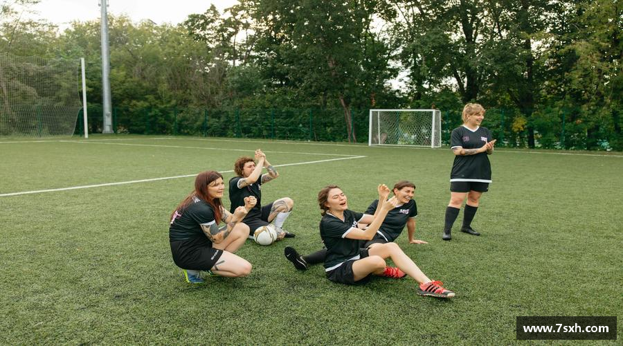 拼尽全力，一起创造传奇！